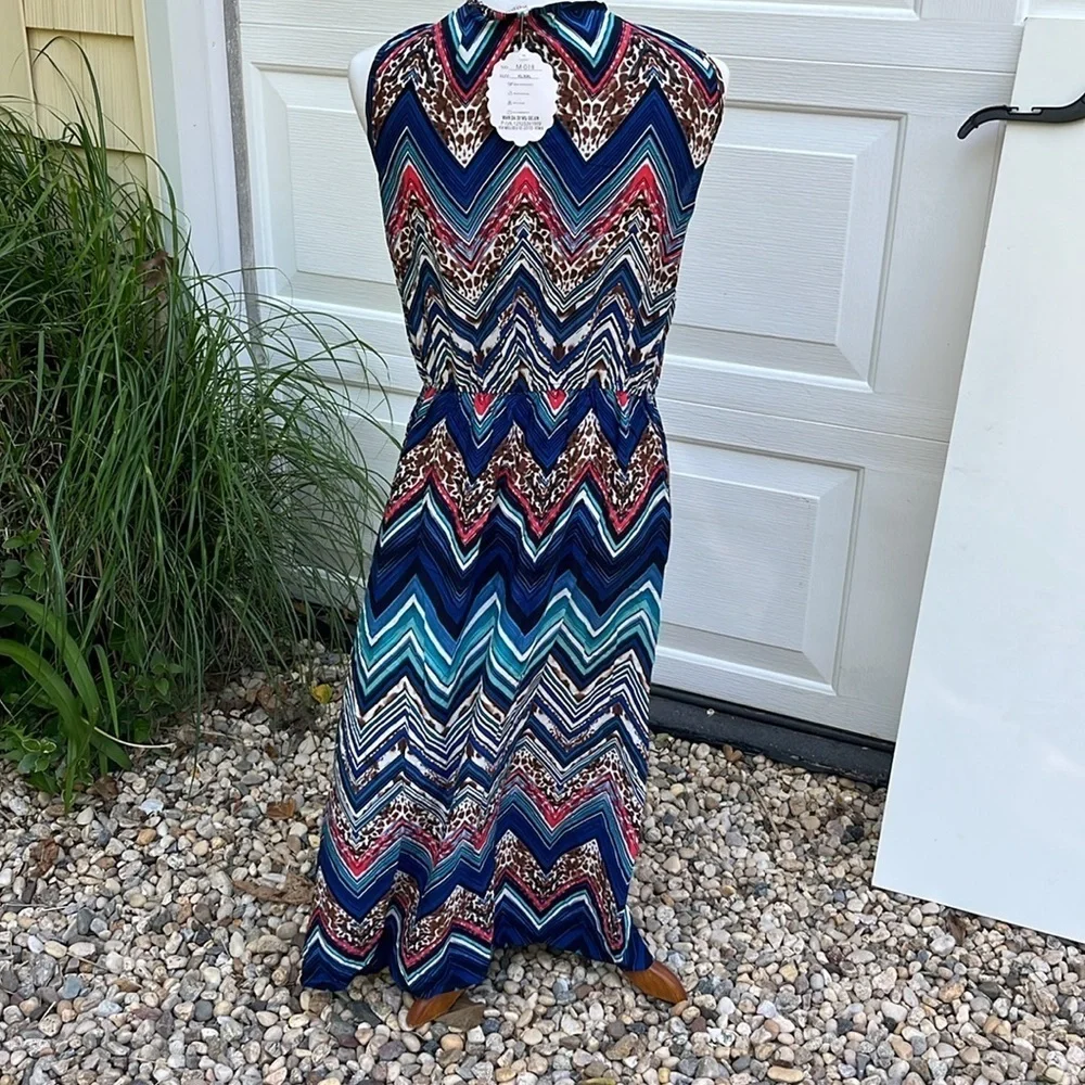 Miss Good Giant Zipper front Dress - Picture 4 of 5